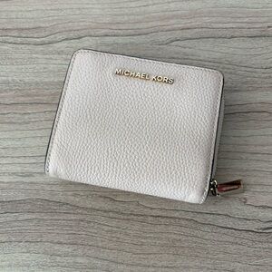 Michael Kors Cream Leather Zip Wallet